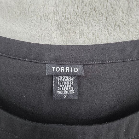 Torrid Fishnet Mesh Raglan Sleeve Blouse 3 Black Semi Sheer Goth Witchcore Biker - Picture 2 of 10